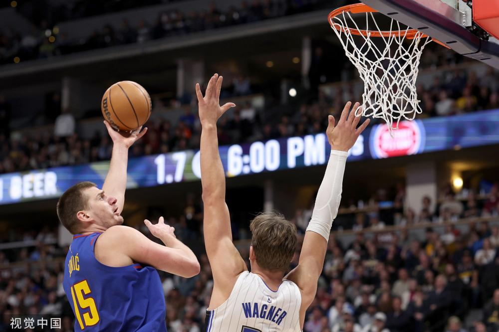 方面投入巨 方面投入巨